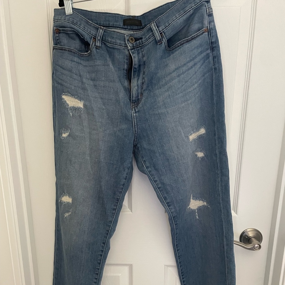 Uniqlo boyfriend jeans high rise straight W30